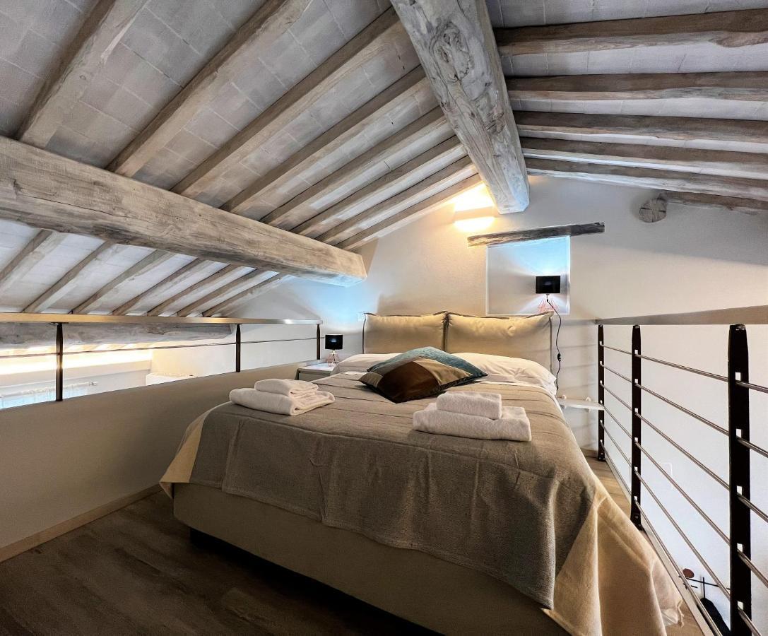 Kami-Central Beautiful Apartment Over The Roofs 锡耶纳 外观 照片